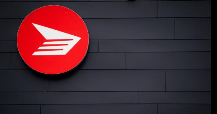 Le service postal change de nom au Canada.