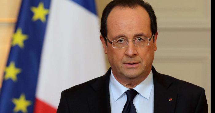 Hollande démissionne