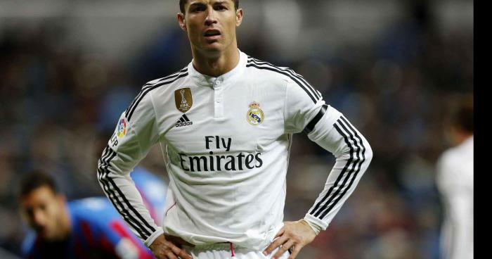 Ronaldo à Manchester United pour 168 millions