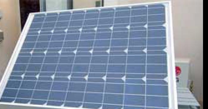La municipalité de Biskra décide d'installer un climatiseur solaire géant .