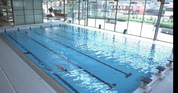 Le port des chaussons de piscine en latex devient désormais obligatoire dans les piscines de Paris